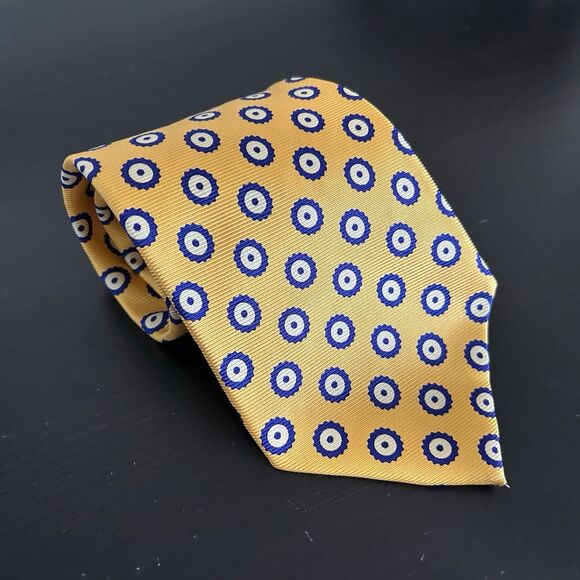 Paul Fredrick 100% Italian Silk Necktie Tie Yellow Blue Floral 4 x 57 1/4 - Picture 1 of 3